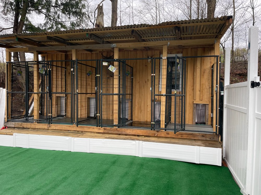 Kennel Services Mitchell's Streamside Labs, LLC